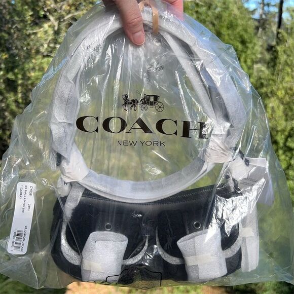 Coach Other - COACH Ashton Baguette Bag CY658 In Signature Canvas AUTHENTIC New!